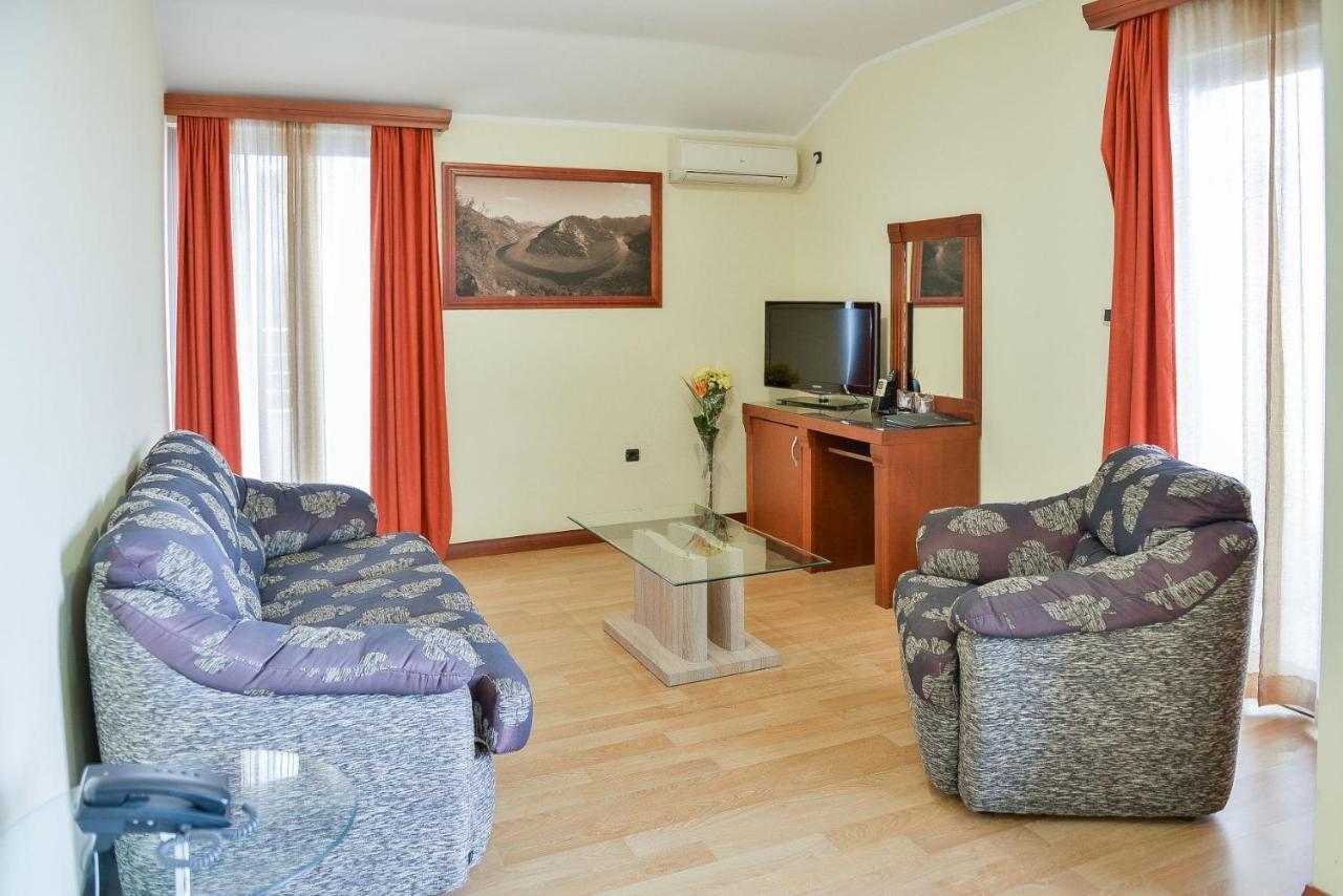 Dolce Otel