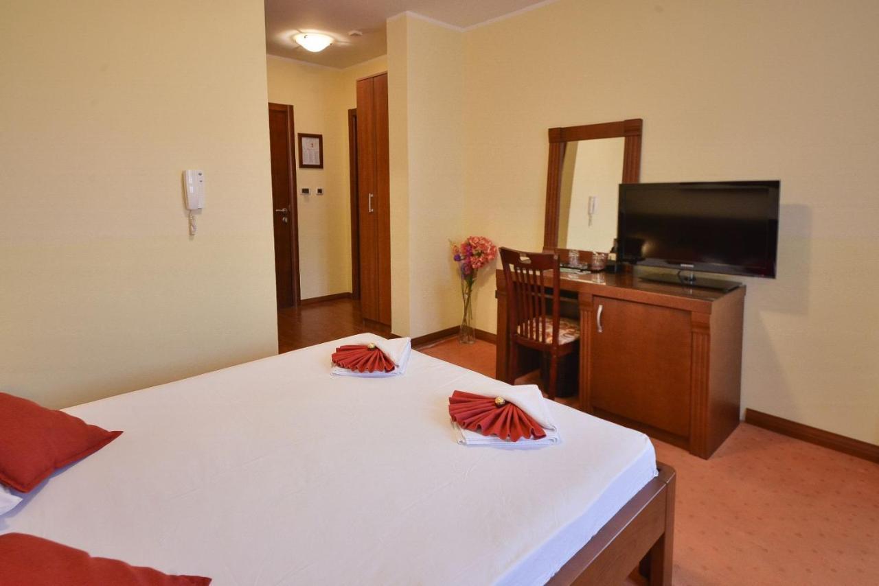 Dolce 4* Budva